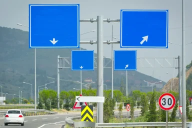 Verkeersregels in verschillende Europese landen wat je moet weten voordat je de weg op gaat