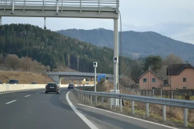 focusflitsers-in-europa-dit-moeten-automobilisten-weten